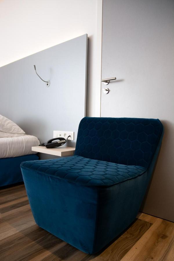 Colmar Hotel Ngoại thất bức ảnh