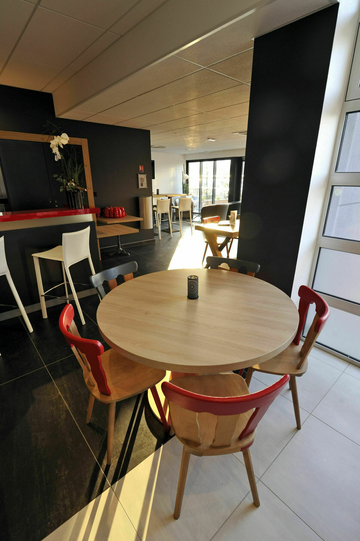 Colmar Hotel Ngoại thất bức ảnh
